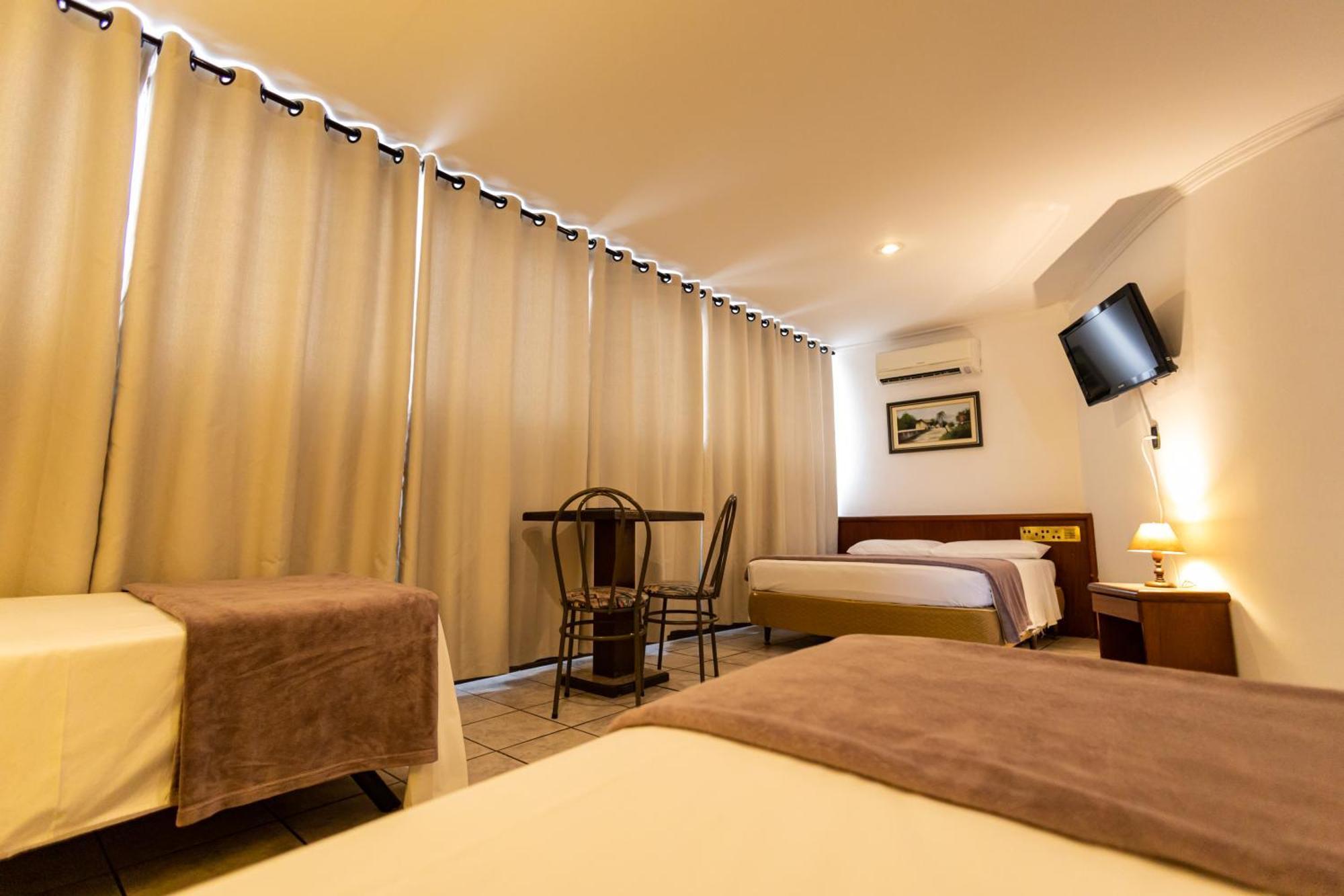 Hotel Golden Star Curitiba Exterior photo